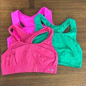 Champion (3) Medium  Sports Bras (pink, green, red)
